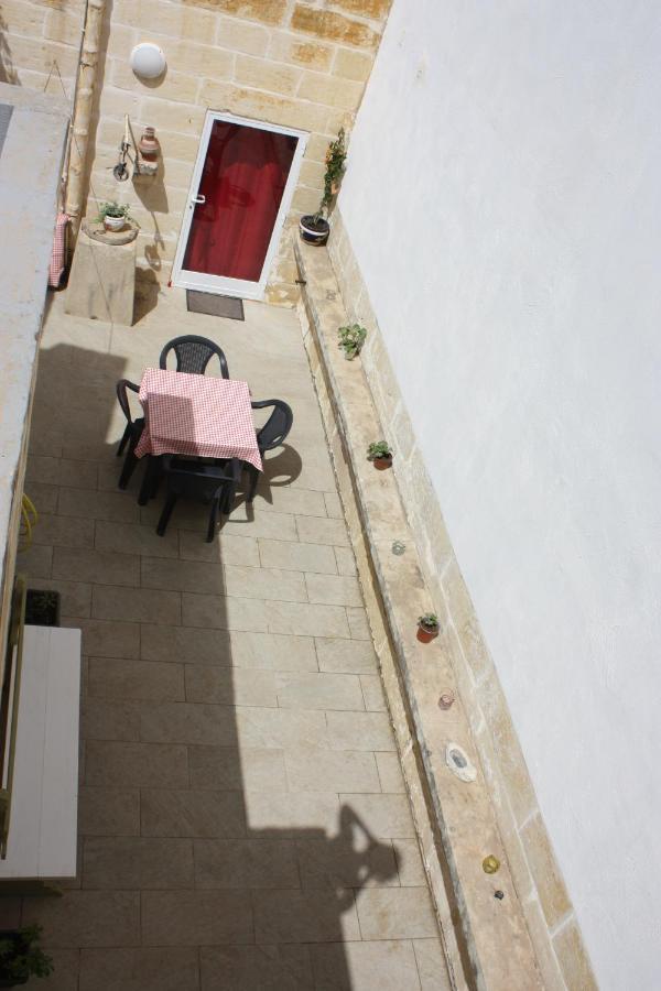 Vertical Climbing Malta Qrendi Exterior photo